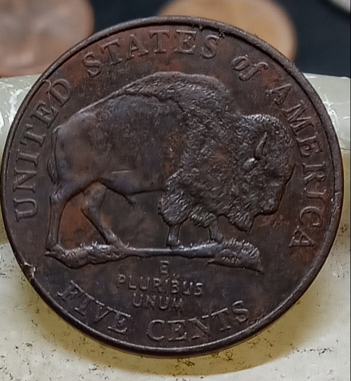 2005-P-Nickel-Mint-Error?